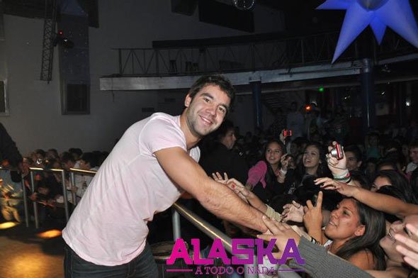 Agustin Sierra en Alaska Teen Disco, Santa Fe [Mayo 2013]