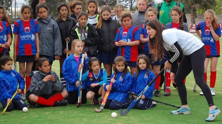 contratar a inés arrondo