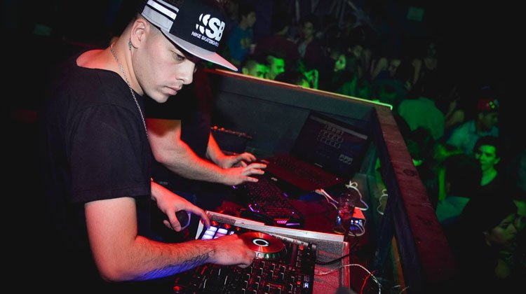 Contrataciones Dj Yayo