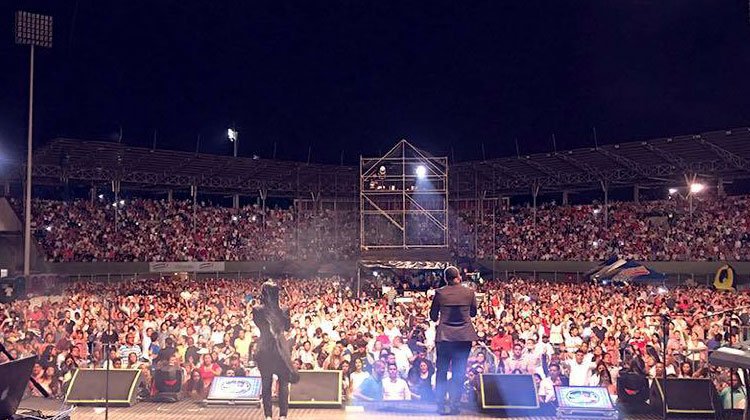 Contratar a Tercer Cielo