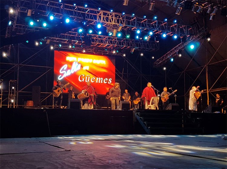Contratar a Los Diableros de Orán y las Voces de Orán