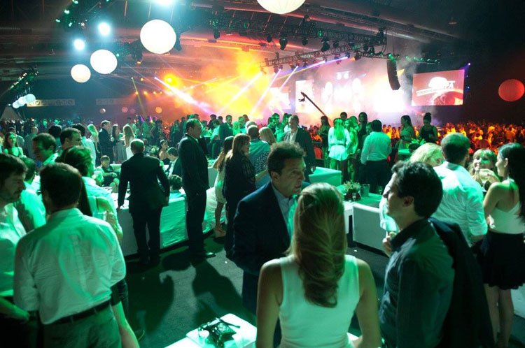 Marama y Damas Gratis en la Fiesta de Sutpa, Costa Salguero