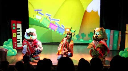 Contratacion de Nati Musical