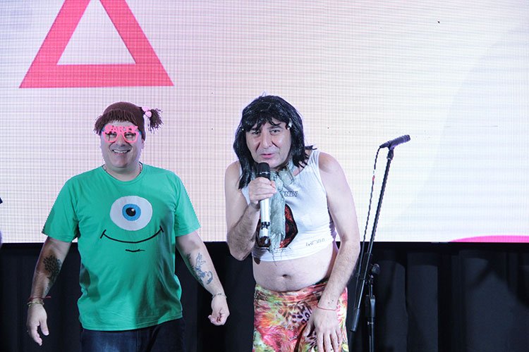 Contratar Humoristas - Yayo, Pichu, Los Rebos, Pachu Peña, Peligro Sin Codificar