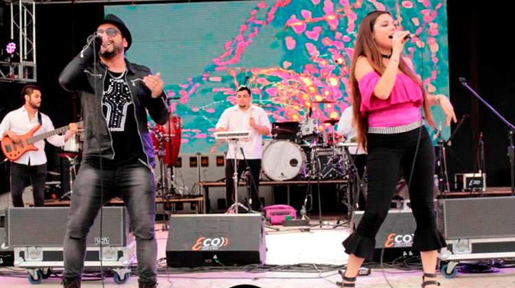 contratar a cumbia up