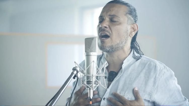 contratar a indio lucio rojas