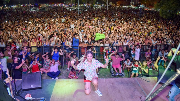 rocio quiroz contrataciones