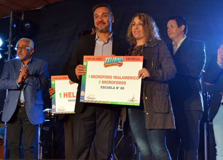 Contratar a Tambo Tambo