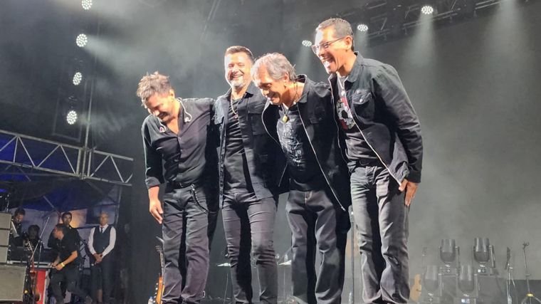 Los Nocheros brillaron en la 195° Feria de Loja