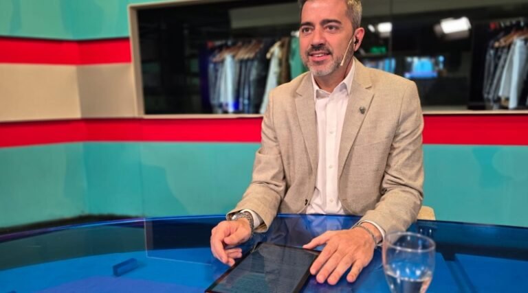 Contratar a Mariano García