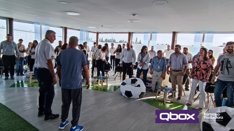 Enrique Nardone inauguración en QBox