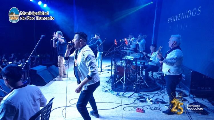 102° Aniversario de Pico Truncado
