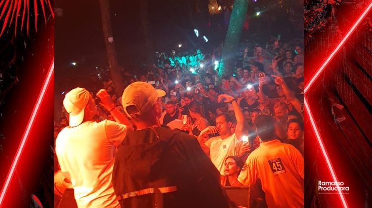 Callejero Fino Tour Paraguay 23 Monkey Jack