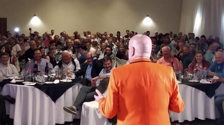 Carlos Sánchez en Asamblea 2019 de la Cooperativa Agricola Ganadera Ltda. de Puan