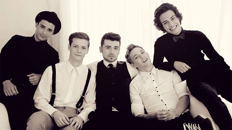 Contratación de One Way, tributo a One Direction