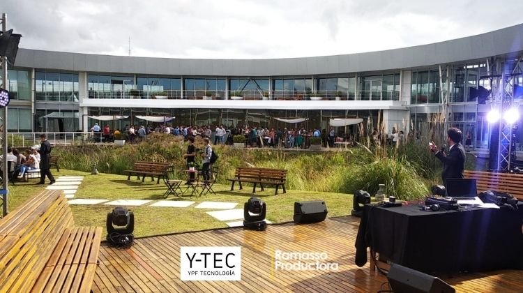 YPF Tecnología Y-TEC fin de año