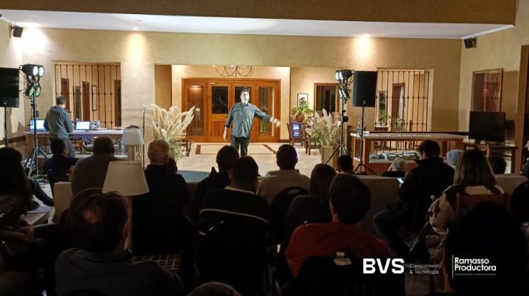 El Flaco Pailos para BVS Conocimiento y tecnología