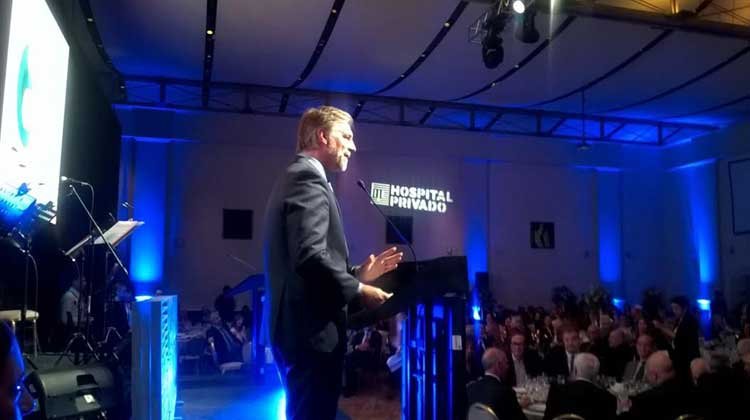 Horacio Cabak en 60 años del Hospital Privado de Córdoba