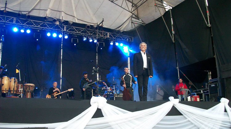 Jairo en las fiestas patronales de Aguilares