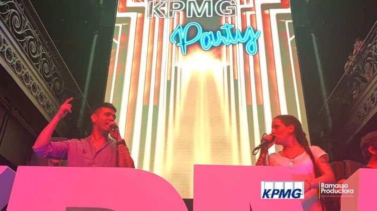 Grupo Play en fin de año de KPMG