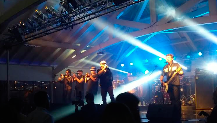 La Mosca en fiesta fin de año de Sura Seguros, Montevideo