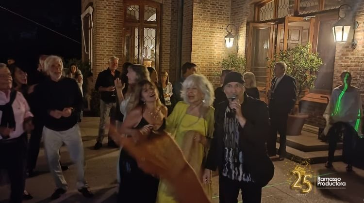 Los Náufragos en Hurlingham Club