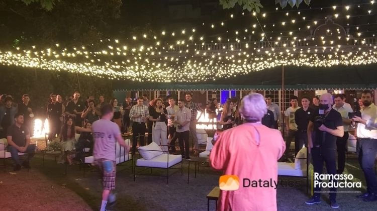 Nazareno y Pachu en fin de año de Datalytics